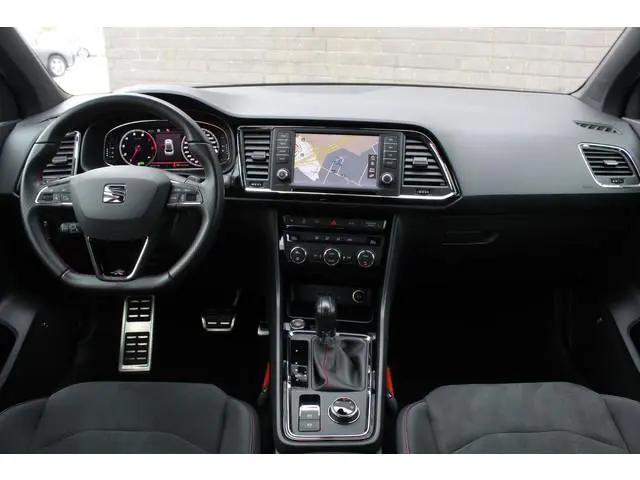 SEAT Ateca 1.5 TSI FR Business Intense / Carplay / Virtual / Beats / N.A.P.