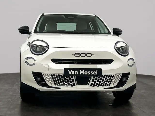 Fiat 600 1.2 Hybrid Icon | Apple Carplay&Android Auto | PDC achter | Cruise Control | All season ban...