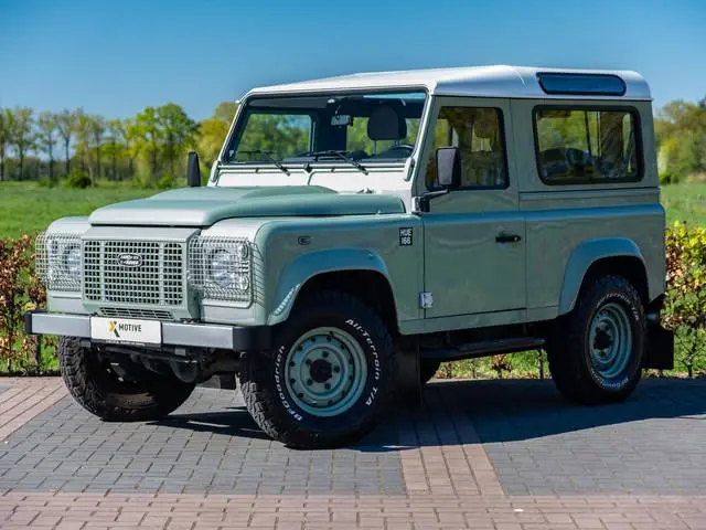 Land Rover Defender 2.2 D SW 90 Heritage Limited Edition | 67000km! | Nieuwstaat | Compleet 1e lak |...