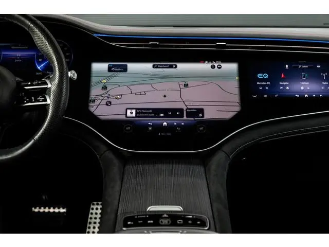 Mercedes-Benz EQS