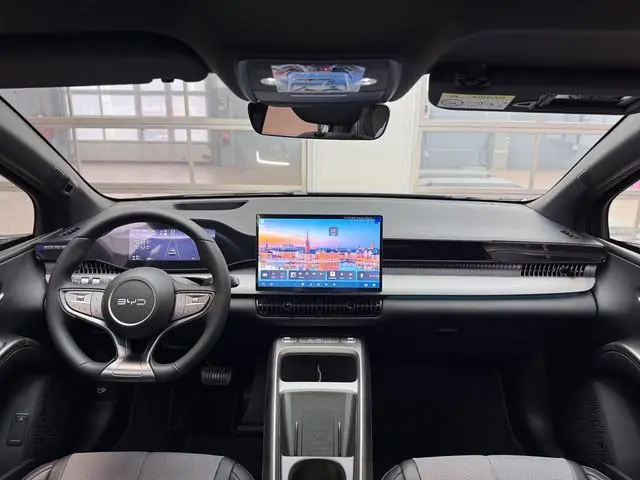 BYD DOLPHIN
