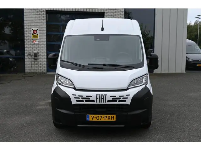 Fiat Ducato L2H2 2.2 MultiJet 140 pk 3.5t Camera, Cruise control, 270 Graden deuren