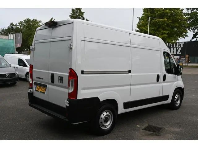 Fiat Ducato L2H2 2.2 MultiJet 140 pk 3.5t Camera, Cruise control, 270 Graden deuren