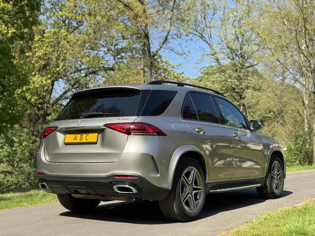 Mercedes-Benz GLE-klasse 350 e 4MATIC Premium Plus Pano 360