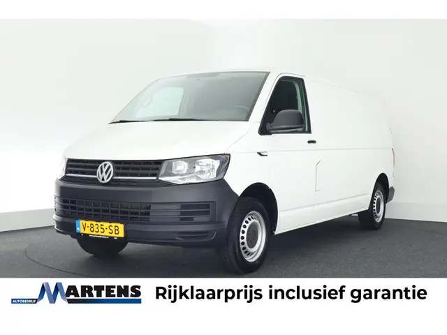 Volkswagen Transporter 2.0 TDI 150pk L2H1 Trendline Trekhaak Airco Bluetooth Bijrijdersbank