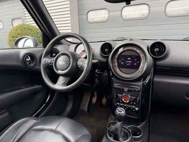 Mini Mini Countryman 1.6 Cooper Pepper | Panoramadak | Navigatie | Lederen Bekleding | Parkeersensor...