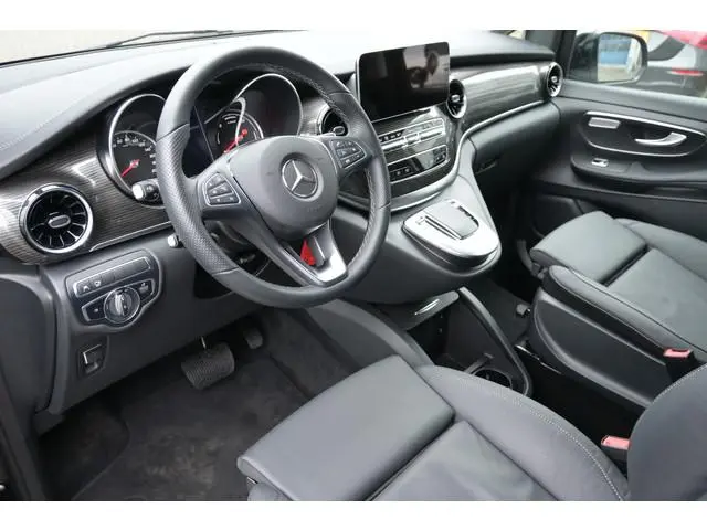 Mercedes-Benz EQV