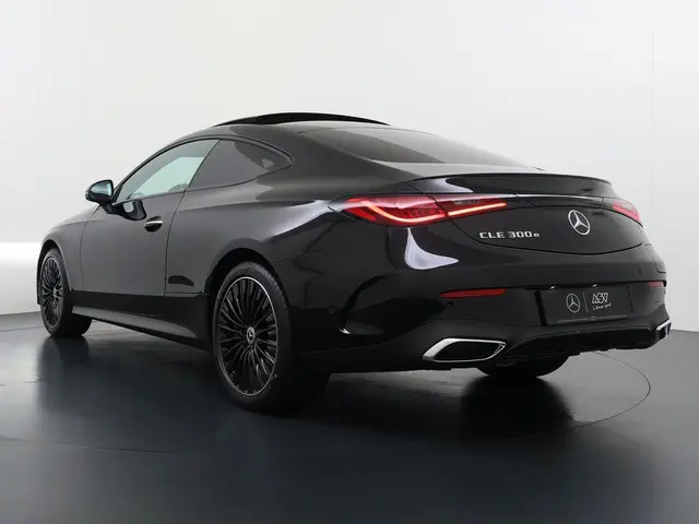 Mercedes-Benz CLE Coupé 300 e AMG Line