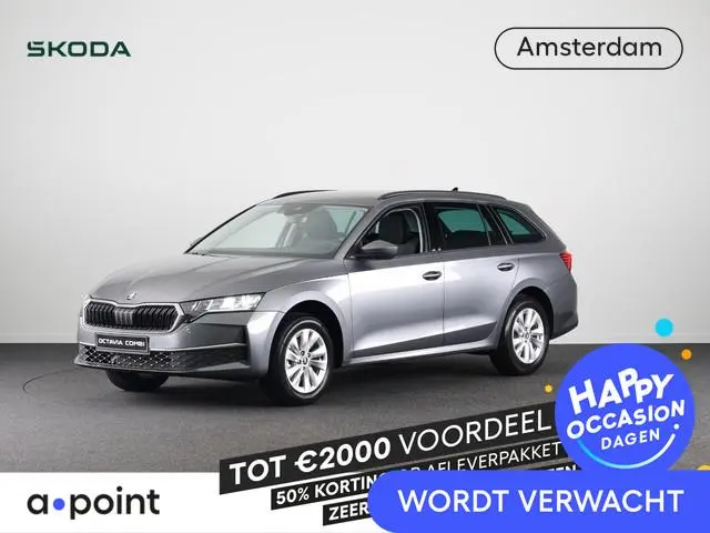 Skoda Octavia Combi 1.5 TSI MHEV First Edition 150pk | Trekhaak | Navigatie | Parkeercamera | Stoelv...
