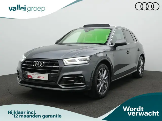 Audi Q5 55 TFSI e Quattro Competition / S-Line | Panoramadak | Trekhaak | Luchtvering | Fijnnappa le...