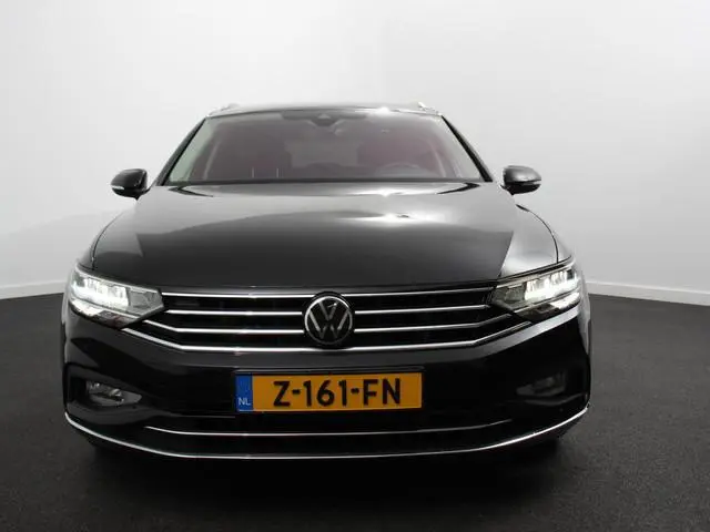 Volkswagen Passat Variant 1.5 TSI 150 pk DSG Elegance High Navigatie Apple Carplay/Android Auto Park...