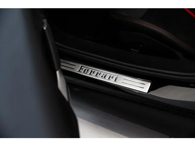 Ferrari 296