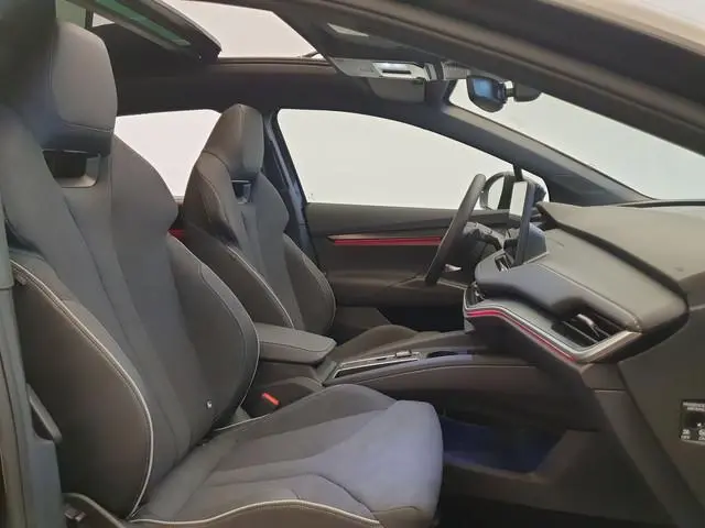 ŠKODA Enyaq 85 Sportline 82 kWh 286pk 2.000kg trekgewicht, Panoramadak, Wegklapbare trekhaak