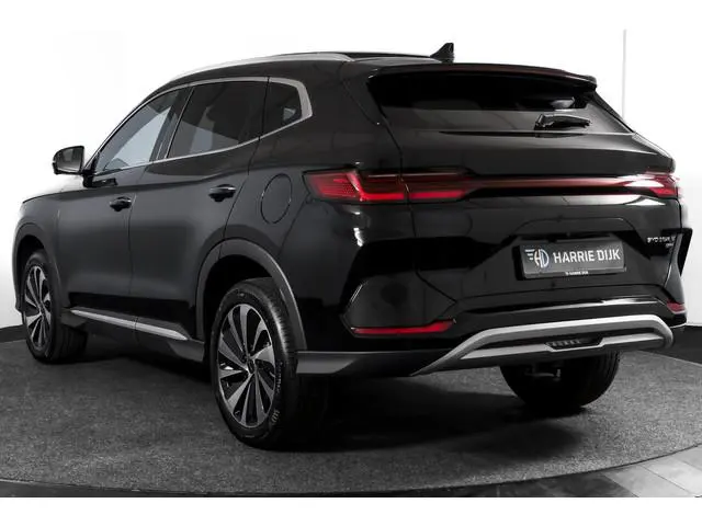 BYD SEAL U