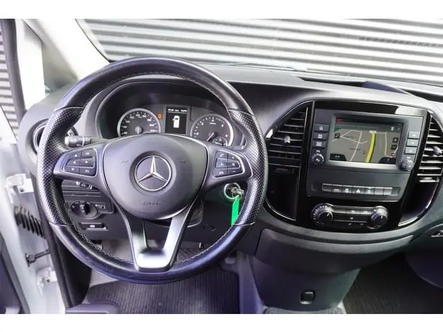 Mercedes-Benz Vito 114 CDI 136pk Automaat L2H1 Lang  Apple Carplay Navigatie Camera Trekhaak ACC Cru...