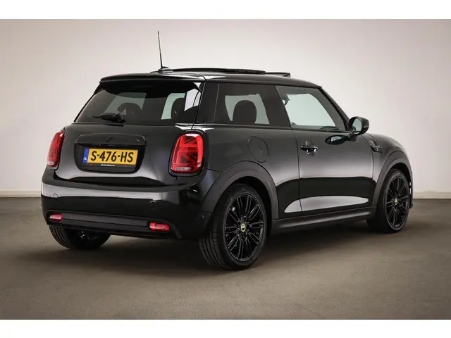 Mini Mini Electric Resolute Edition 33 kWh SOH 96% | REBEL GREEN | PANORAMADAK | MINI YOURS LEDEREN...