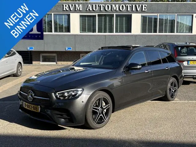 Mercedes-Benz E-klasse Estate 300 e Business Solution AMG MERCEDES GARANTIE T/M 03-2028 | SOH 93% |...
