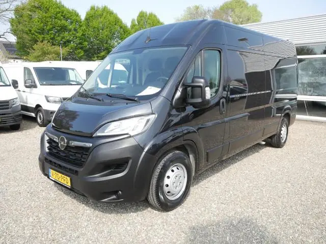 Opel Movano