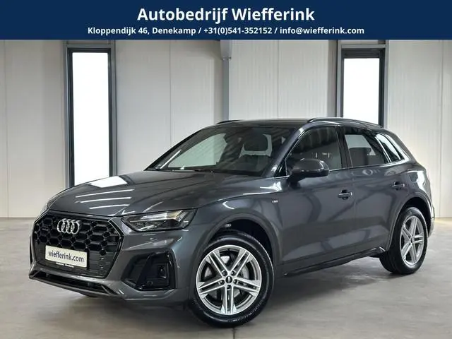 Audi Q5 50 TFSI e S edition 299pk | Elek. Trekhaak | Stoelverwarming | ACC | Tour-pack