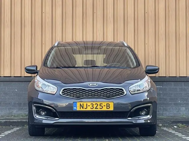 Kia cee'd Sportswagon 1.6 GDI ComfortPlusLine Navigator | Origineel Nederlands | Apple Carplay | Tre...