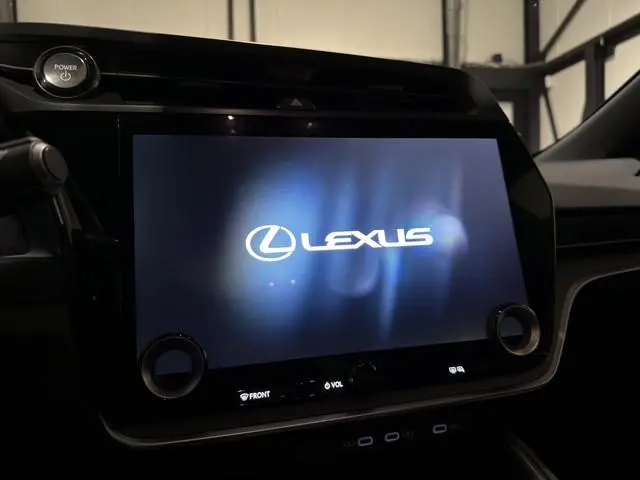 Lexus RZ