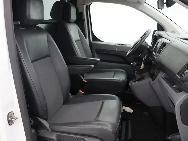 Toyota pro-ace