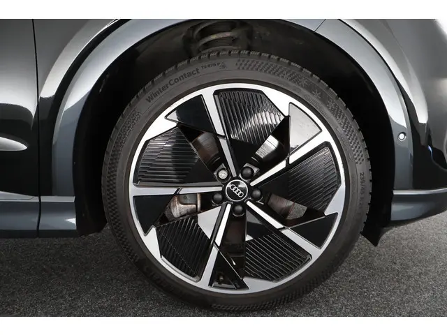 Audi Q4 Sportback e-tron