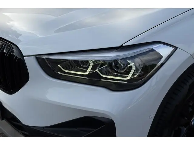 BMW X1 xDrive25e | Camera | Elektrische Klep | LED | PDC V + A | 20x op voorraad