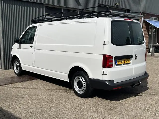 Volkswagen Transporter 2.0 TDI L2H1 150pk Euro 6 Bpm vrij Trekhaak 2500kg Imperial Cruise controle 1...