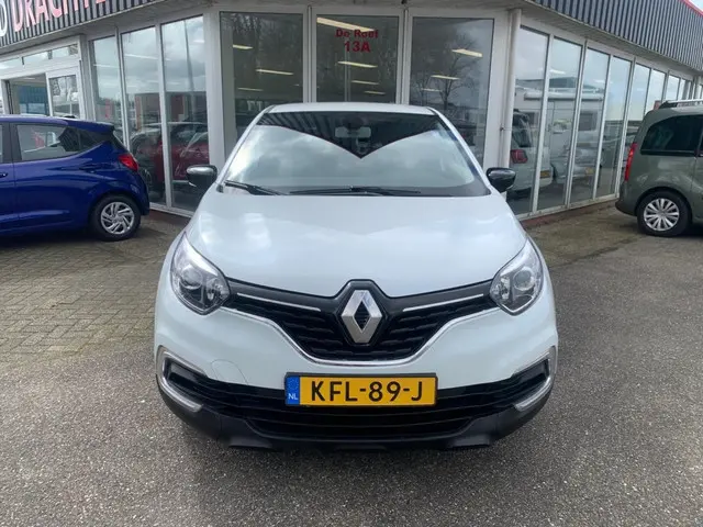 Renault Captur 1.3 TCe Intens