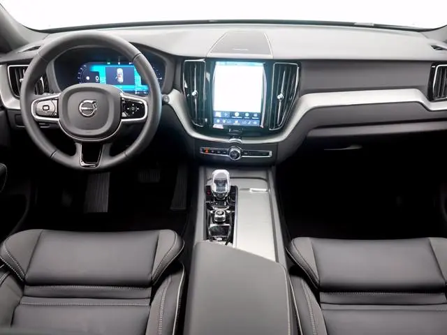 Volvo XC60 2.0 T6 AWD+ Black Edition | Leder | Pano | 360 cam | Lighting Pack