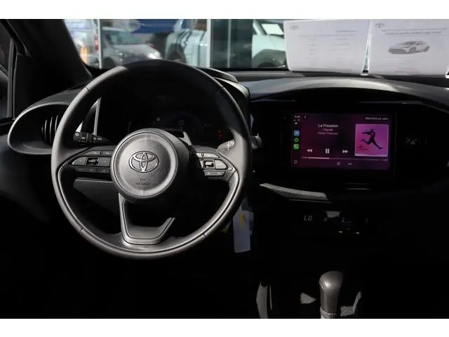 Toyota Aygo X Hybrid 115 Play GO, 17 Inch Lm velgen Nieuw en direct leverbaar met € 1.750,- Inruilvo...