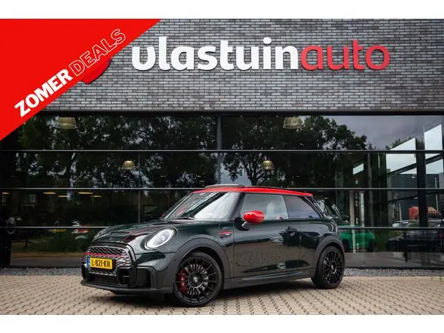 MINI 3-Deurs 2.0 John Cooper Works 231PK , Facelift, Track Pack, Panoramadak, Leder, Harman/Kardon,