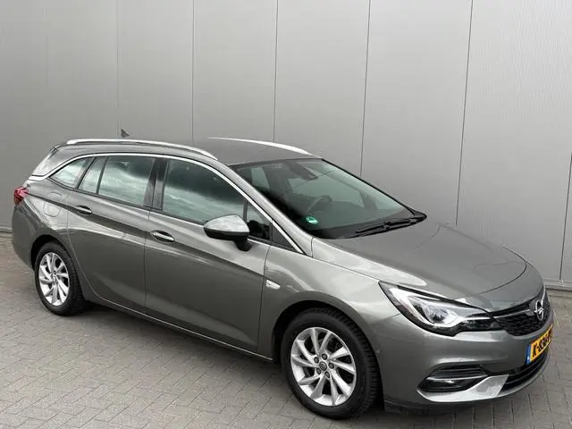 Opel Astra Sports Tourer 1.2 Turbo 145PK Innovation Trekhaak/Stoel-stuurverwarming/Parkeerhulp/Full-...