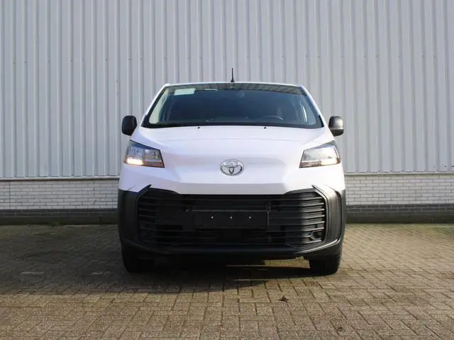 Toyota pro-ace