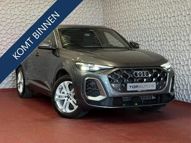 Audi Q5 2.0 TFSI E-HYBRID QUATTRO 300 PK S-EDITION PAS/DISPLAY  PANO LEER  360CAM TREKHAAK MATRIXX L...