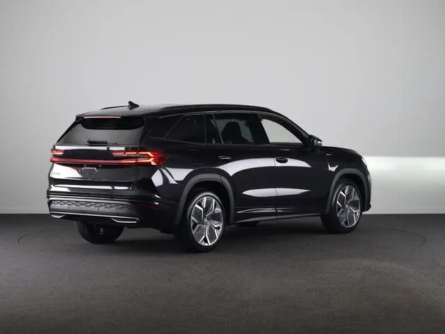 Skoda Kodiaq 1.5 TSI PHEV 204pk Sportline Business 204pk | Panoramadak | Trekhaak | Elektrisch verst...