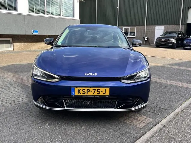 Kia EV6 Light 77.4 kWh SOH 100% | 3.000KM UNIEKE KM-STAND | KIA DEALER ONDERHOUDEN | 1E EIGENAAR | L...