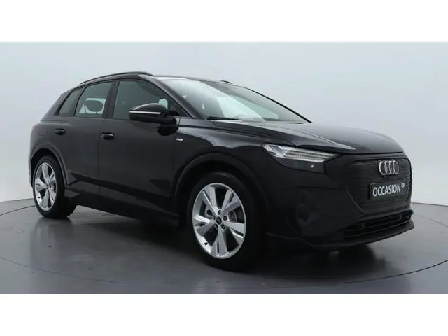 Audi Q4 e-tron 45 quattro S Edition 82 kWh Matrix-LED | Assis. Plus | Zwart optiek | Carplay | Demo...