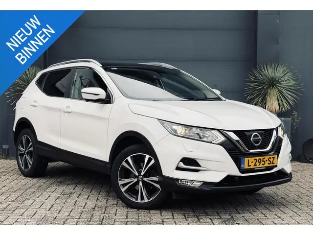 Nissan Qashqai 1.6 N-Connecta