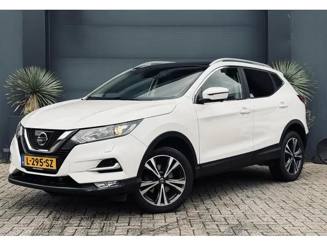 Nissan Qashqai 1.6 N-Connecta