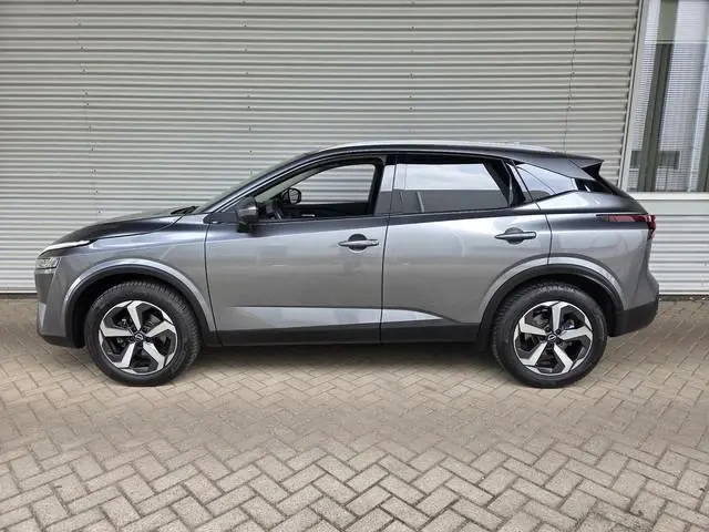 Nissan Qashqai 1.3 MHEV Xtronic N-Connecta