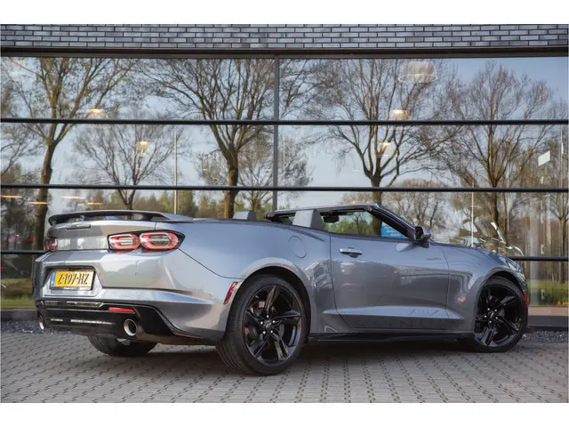 Chevrolet Camaro Convertible 6.2 V8 Touring , BOSE, Stoelverwarming/verkoeling, Achteruitrijcamera,...