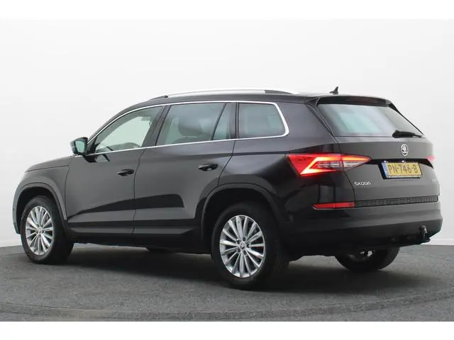 ŠKODA Kodiaq 1.4 TSI Style Business Leer, 360° Camera, Apple Carplay, Cruise, Winterpakket, Trekhaak...