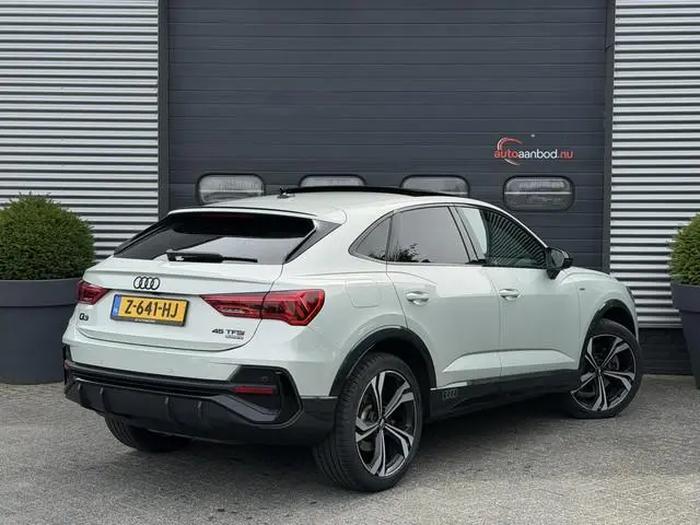 Audi Q3 Sportback 45 TFSI quattro edition one | Panoramadak | 360* Camera | Bang & Olufsen | Elektri...