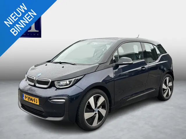 BMW i3 Basis 120Ah 42 kWh SOH 100% | 3-FASE LADER | WARMTEPOMP | CAMERA| ORIGINEEL NL AUTO MET NAP |...