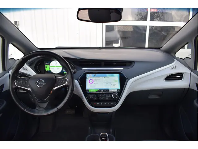 Opel Ampera-E