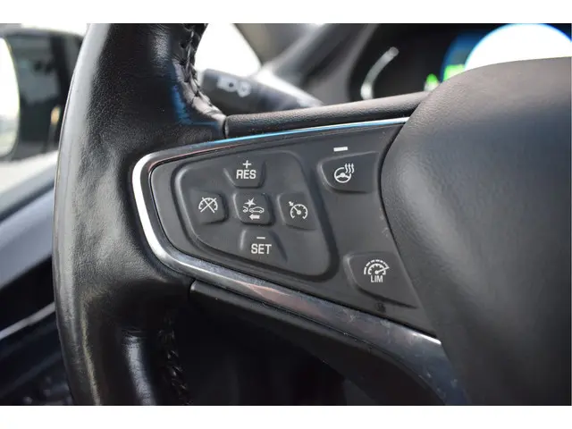 Opel Ampera-E
