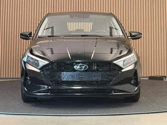 Hyundai i20 1.0 T-GDI 100PK Aut. Advanced | LED | Carplay | Camera | PDC | Stoel- & Stuurverw. | Inc...