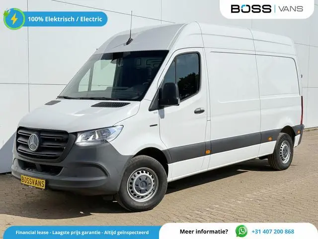Mercedes-Benz eSprinter 312 55kWh L2H2 Elektrisch 145km WLTP 80kw Snelladen Climate Control Camera
